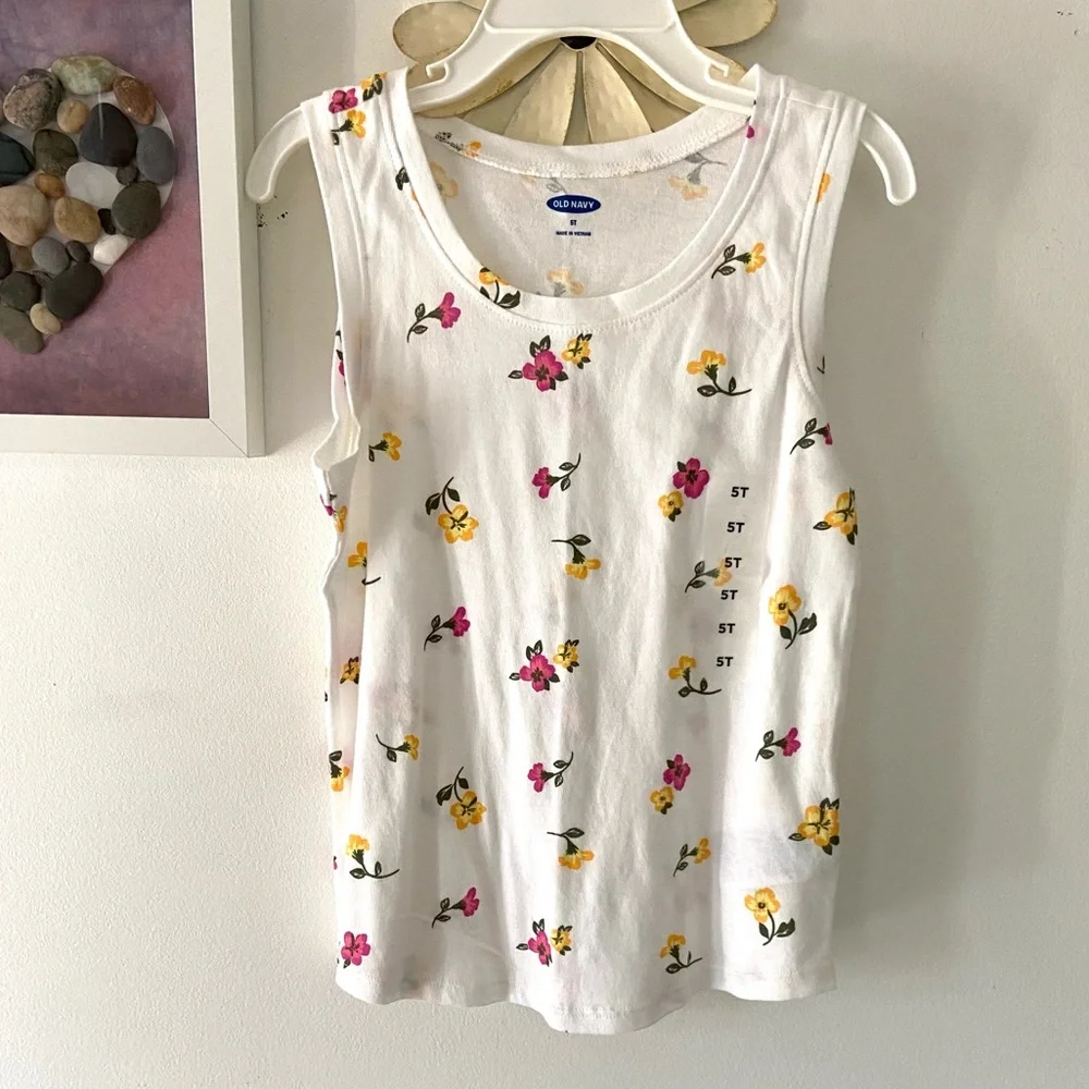 4/$15 ❤️ NWT Old Navy White Floral Tank Top Size 5T